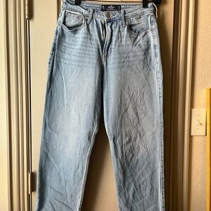 Hollister ultra high-rise vintage Straight
